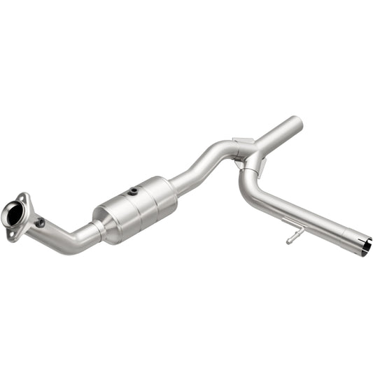 MagnaFlow Direct Fit Catalytic Converter F-150 04-06 8 4.6L