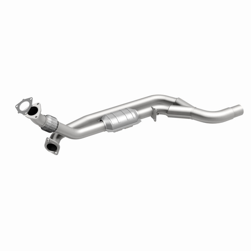 MagnaFlow Direct Fit Catalytic Converter 96-97 Camaro 5.7L P/S