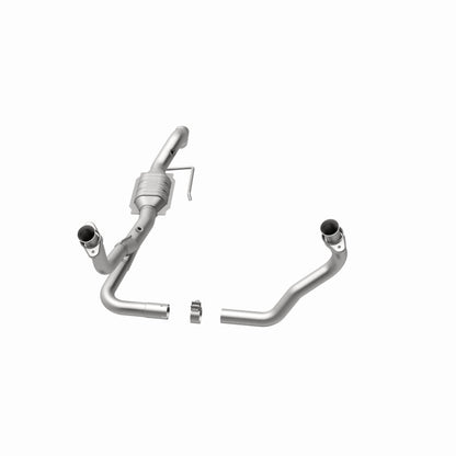 MagnaFlow Direct Fit Catalytic Converter 00-03 Dodge Dakota 4.7L 4WD