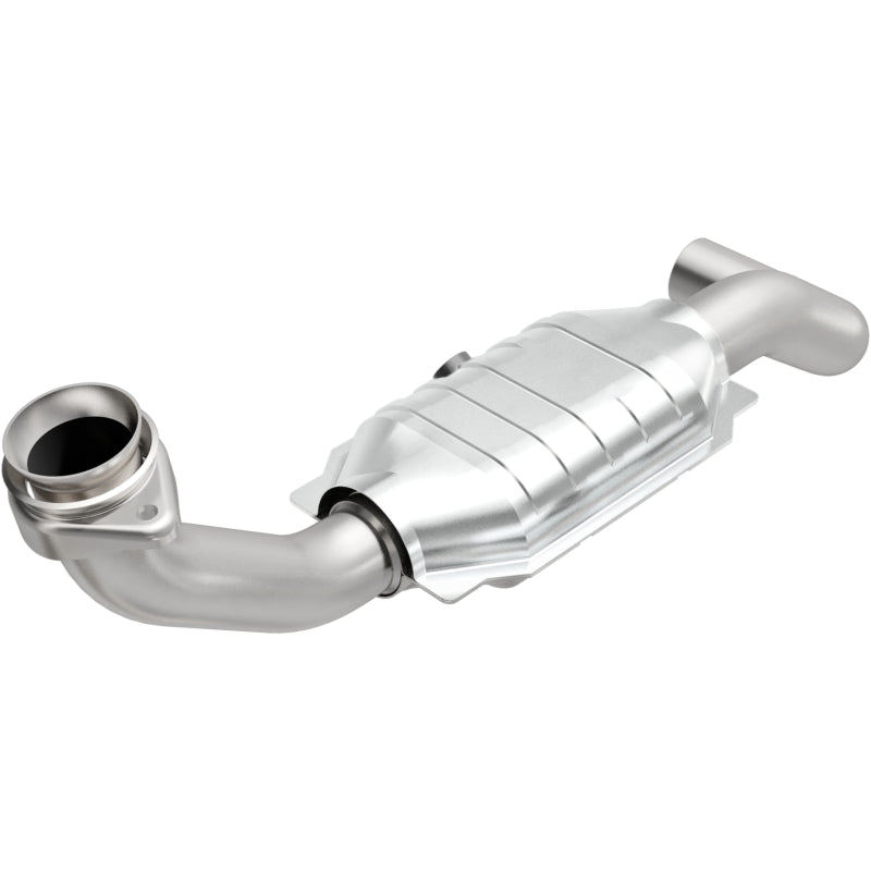 MagnaFlow Direct Fit Catalytic Converter 03-05 Ford Expedition/05-06 Lincoln Navigator 5.4L D/S