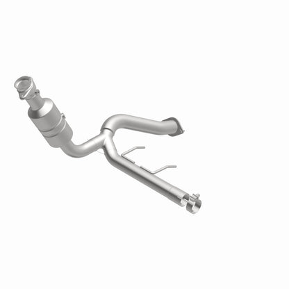 MagnaFlow Direct Fit Catalytic Converter 2009-2010 F-150 4.6 L Underbody