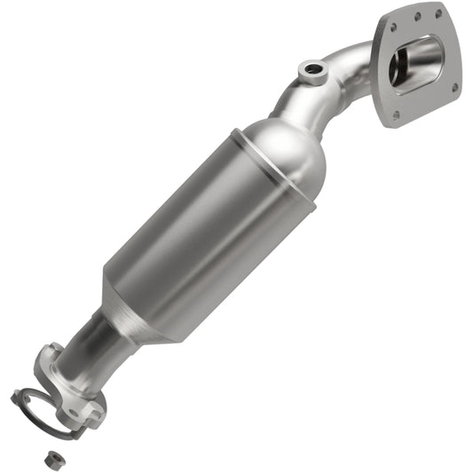 MagnaFlow Direct Fit Catalytic Converter 16-19 Toyota Tacoma 3.5L PS