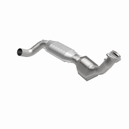 MagnaFlow Direct Fit Catalytic Converter 01-02 Ford F-150 5.4L