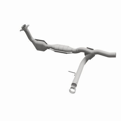 MagnaFlow Direct Fit Catalytic Converter 2005 Ford F150 V8