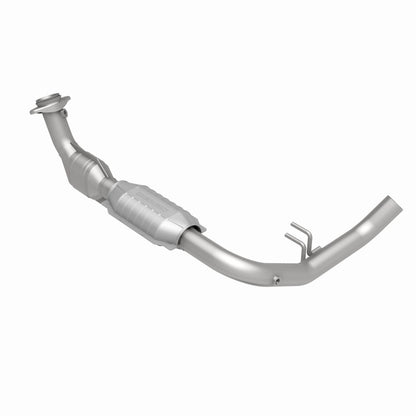 MagnaFlow Direct Fit Catalytic Converter 99-00 Ford Trucks 5.4L