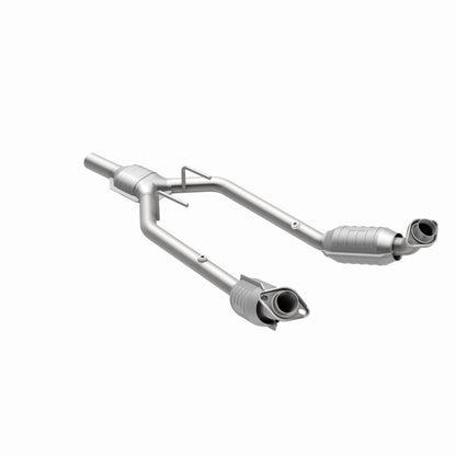 MagnaFlow Direct Fit Catalytic Converter 96-97 Mercury Cougar 3.8L