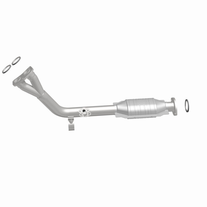 MagnaFlow Direct Fit Catalytic Converter 96-00 Toyota 4 Runner 2.7