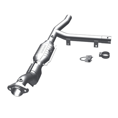 MagnaFlow Direct Fit Catalytic Converter 97-98 Ford Trucks 4.6L