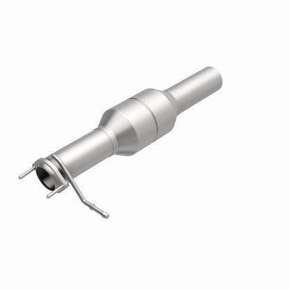 MagnaFlow Direct Fit Catalytic Converter 03-05 Ford F250/350 SD 6.0
