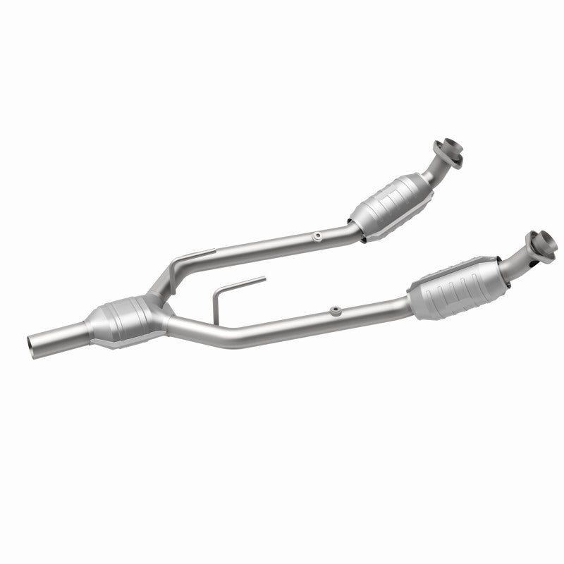 MagnaFlow Direct Fit Catalytic Converter 96-97 Mercury Cougar 3.8L