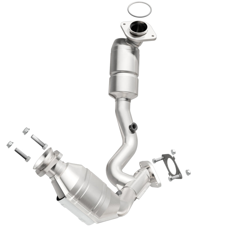 MagnaFlow Direct Fit Catalytic Converter 00-03 Ford Taurus 3.0L fron