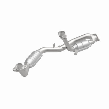 MagnaFlow Direct Fit Catalytic Converter 96-99 Taurus 3.4L Front C