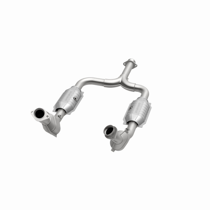 MagnaFlow Direct Fit Catalytic Converter 99/01-03 Ford Mustang 3.8L
