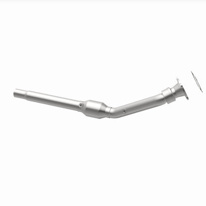 MagnaFlow Direct Fit Catalytic Converter 99-04 VW Golf/Jetta/Beetle