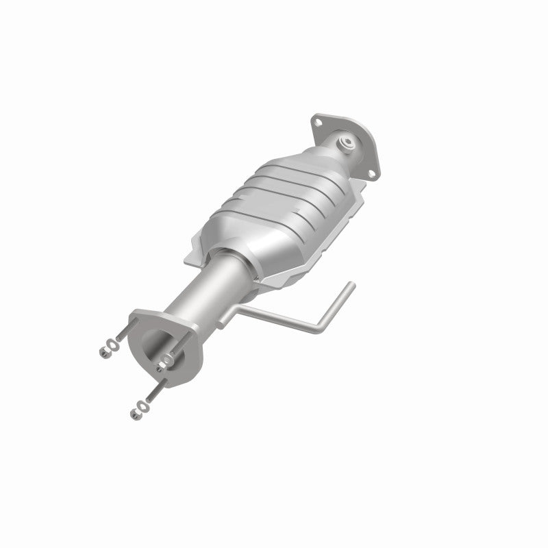 MagnaFlow Direct Fit Catalytic Converter 00-04 Jeep Wrangler Rear