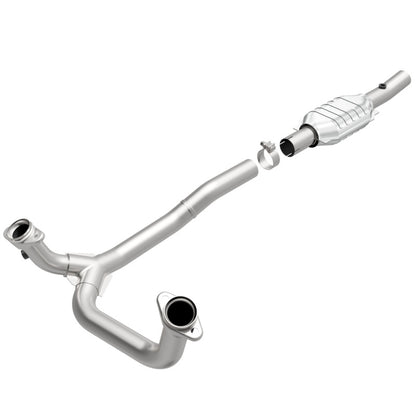 MagnaFlow Direct Fit Catalytic Converter 96 Ford E-Series Van 5.8L