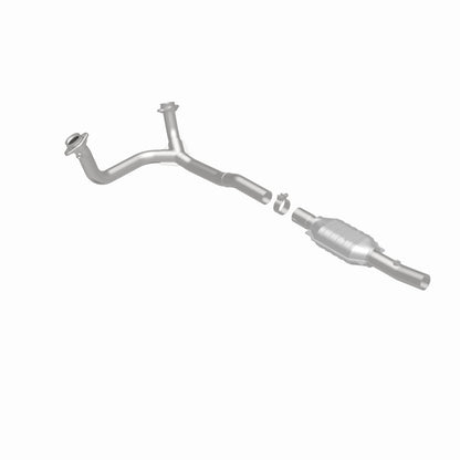 MagnaFlow Direct Fit Catalytic Converter 96 Ford E-Series Van 5.8L