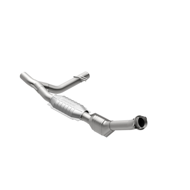 MagnaFlow Direct Fit Catalytic Converter 99-00 Ford Trucks 5.4L