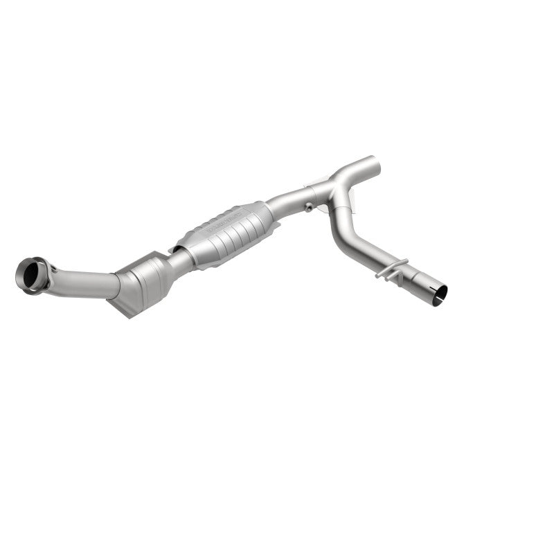 MagnaFlow Direct Fit Catalytic Converter 99-00 Ford Trucks 5.4L