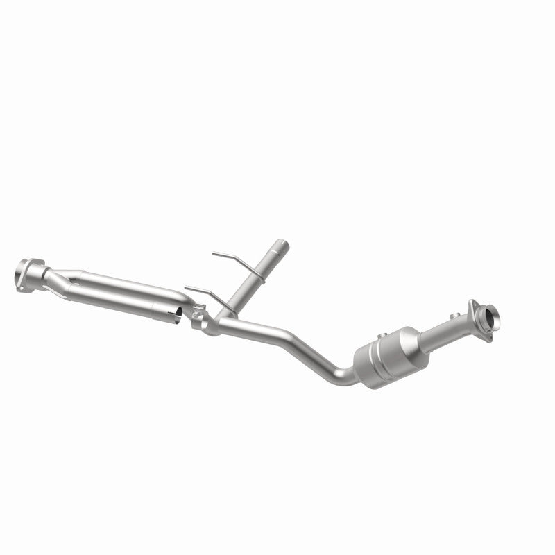 MagnaFlow Direct Fit Catalytic Converter 2011-2014 F-150 3.7L Underbody
