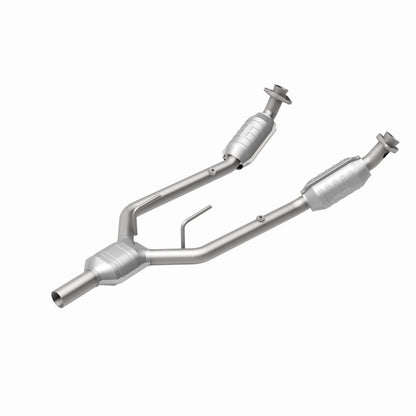 MagnaFlow Direct Fit Catalytic Converter 96-97 Mercury Cougar 3.8L