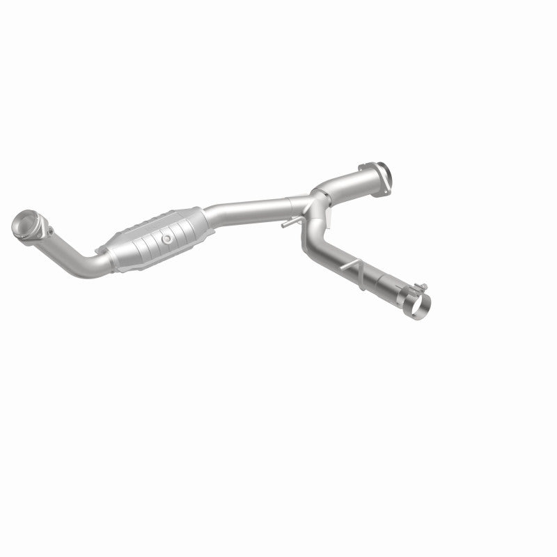 MagnaFlow Direct Fit Catalytic Converter 03-05 Ford Expedition/05-06 Lincoln Navigator 5.4L P/S