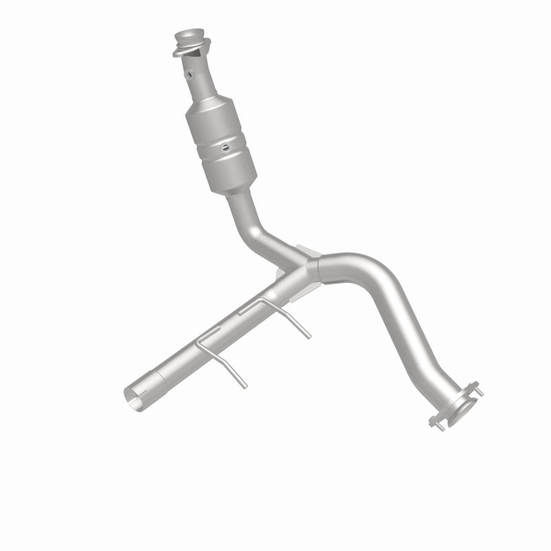 MagnaFlow Direct Fit Catalytic Converter 2009 f-150 V8 5.4 OEM Underbody