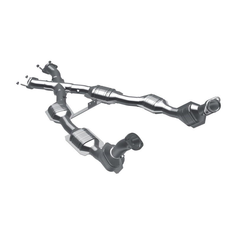 MagnaFlow Direct Fit Catalytic Converter 96-98 4.6L *California*