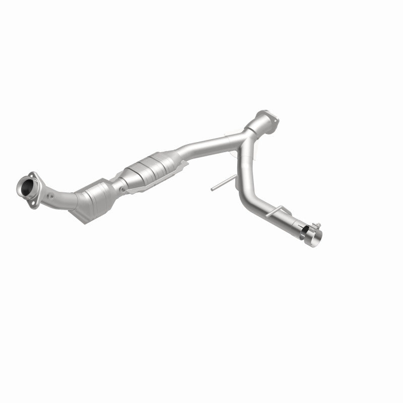 MagnaFlow Direct Fit Catalytic Converter 03-04 Ford Expedition 5.4L V8 Passenger Side