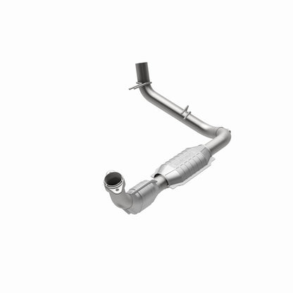 MagnaFlow Direct Fit Catalytic Converter 98 Ford Expedition 5.4L