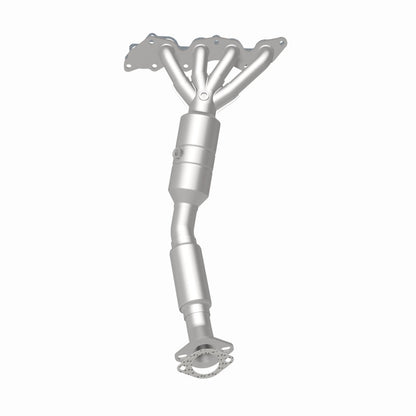 MagnaFlow Direct Fit Catalytic Converter 08-09 Ford Focus 2.0L