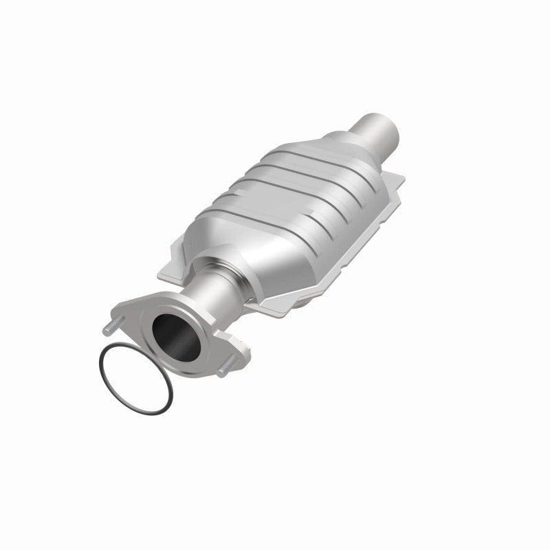 MagnaFlow Direct Fit Catalytic Converter 10-12 Fusion 3.0L