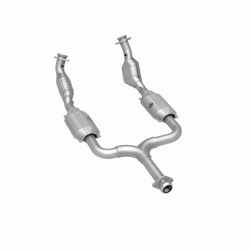 MagnaFlow Direct Fit Catalytic Converter 99/01-03 Ford Mustang 3.8L
