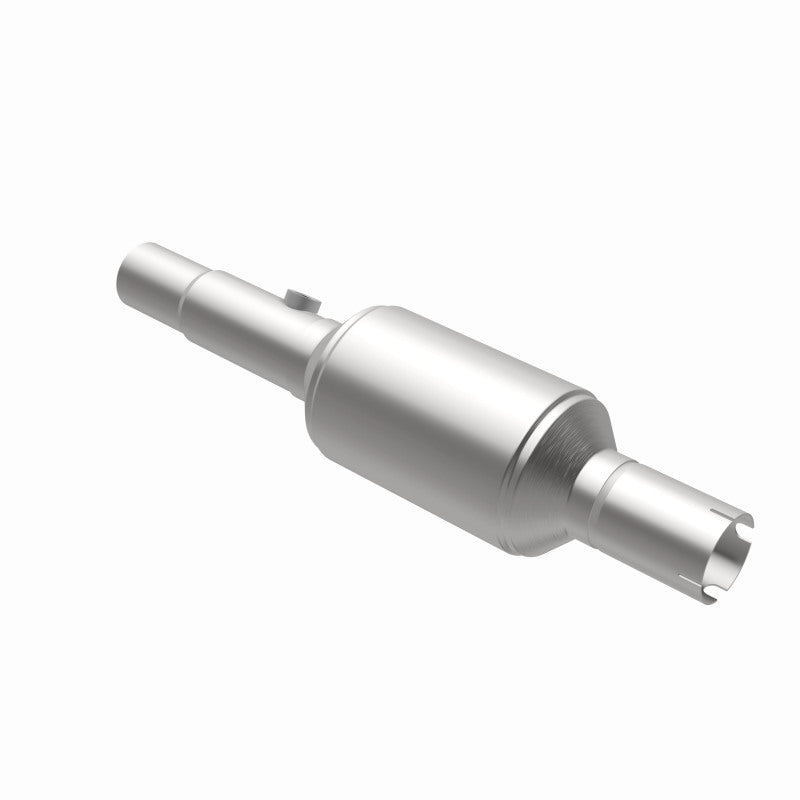 MagnaFlow Direct Fit Catalytic Converter 96-98 Jeep Grand Cherokee Underbody