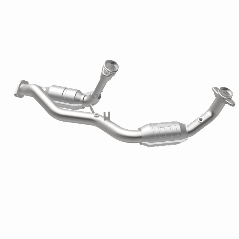 MagnaFlow Direct Fit Catalytic Converter 96-99 Ford Taurus3.0L 50S