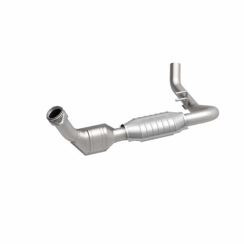 MagnaFlow Direct Fit Catalytic Converter 99-02 Expedition 5.4L 4wd