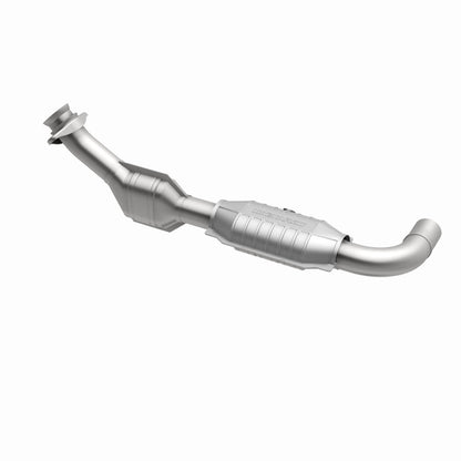 MagnaFlow Direct Fit Catalytic Converter 99-00 Ford F-150 4.2L 50S