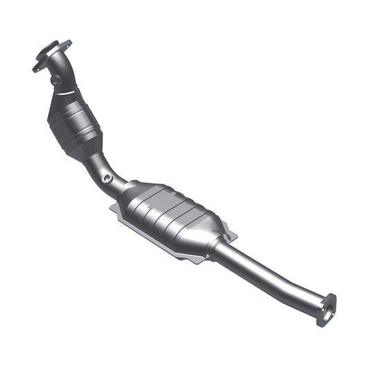MagnaFlow Direct Fit Catalytic Converter 03-05 Crown Vic 4.6 P/S OEM