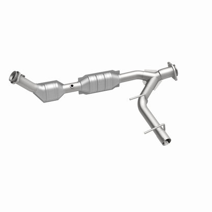 MagnaFlow Direct Fit Catalytic Converter 03-04 Exped Passenger Side 4.6L
