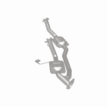 MagnaFlow Direct Fit Catalytic Converter 04 Ford Freestar 3.9L