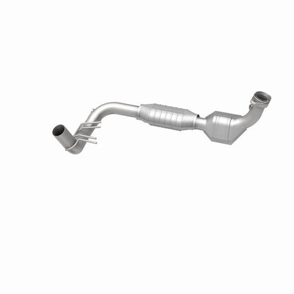 MagnaFlow Direct Fit Catalytic Converter 98 Ford Expedition 5.4L