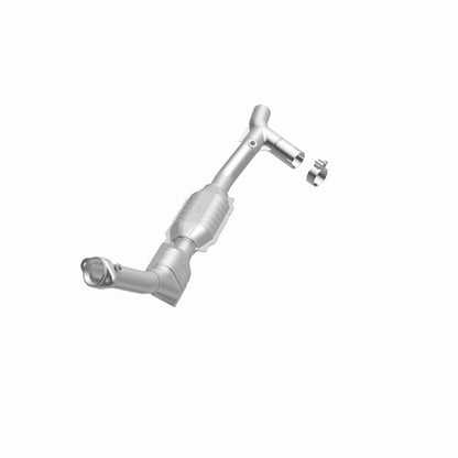 MagnaFlow Direct Fit Catalytic Converter 97-98 Ford Trucks 5.4L