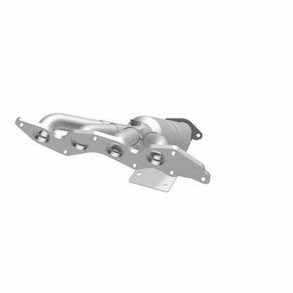 MagnaFlow Direct Fit Catalytic Converter 10-12 Ford Fusion 2.5L