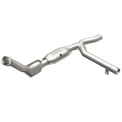 MagnaFlow Direct Fit Catalytic Converter 01 Ford Trucks 4.6L