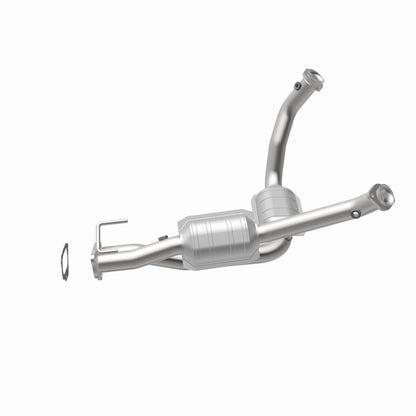 MagnaFlow Direct Fit Catalytic Converter 04-06 Ranger/BSeries 3.0L