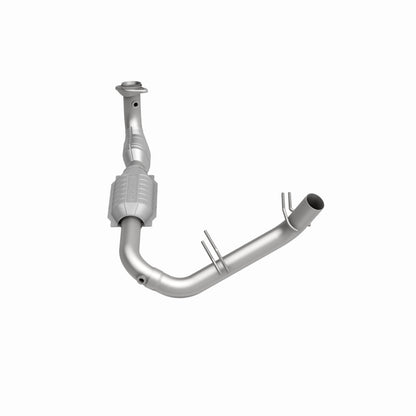 MagnaFlow Direct Fit Catalytic Converter 98 Ford Expedition 5.4L