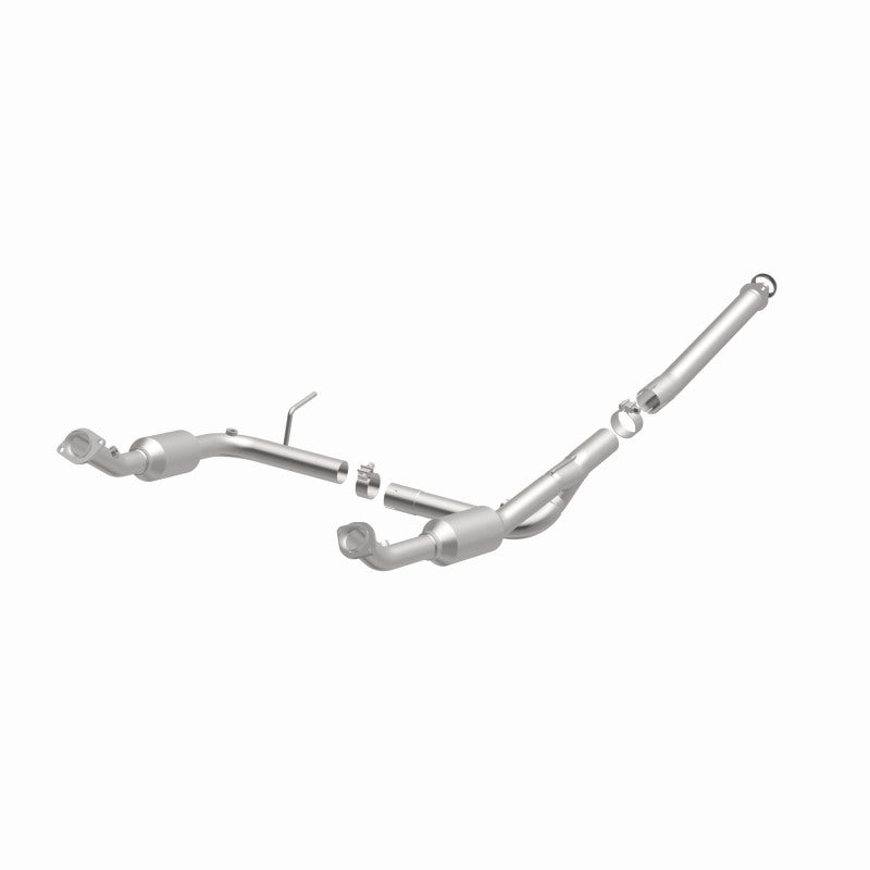 MagnaFlow Direct Fit Catalytic Converter OEM 2004-2005 Ford Explorer/Mercury Mountaineer Underbody