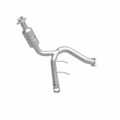 MagnaFlow Direct Fit Catalytic Converter 2009-2010 F-150 4.6 L Underbody