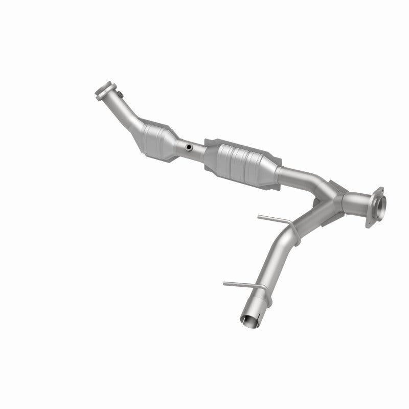 MagnaFlow Direct Fit Catalytic Converter 03-04 Exped Passenger Side 4.6L