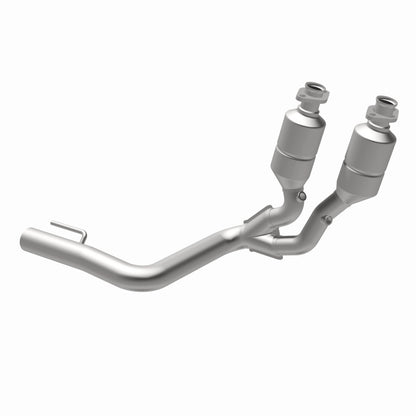MagnaFlow Direct Fit Catalytic Converter 99-04 Jeep Grand Cherokee 4.0L Front